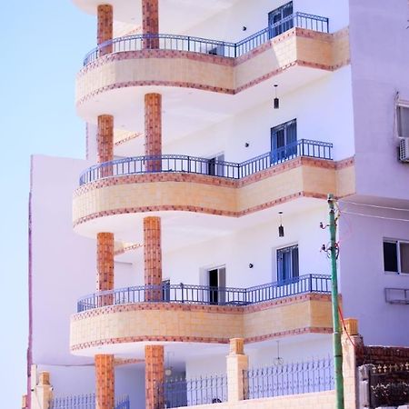 Sky Guest House Луксор Екстериор снимка