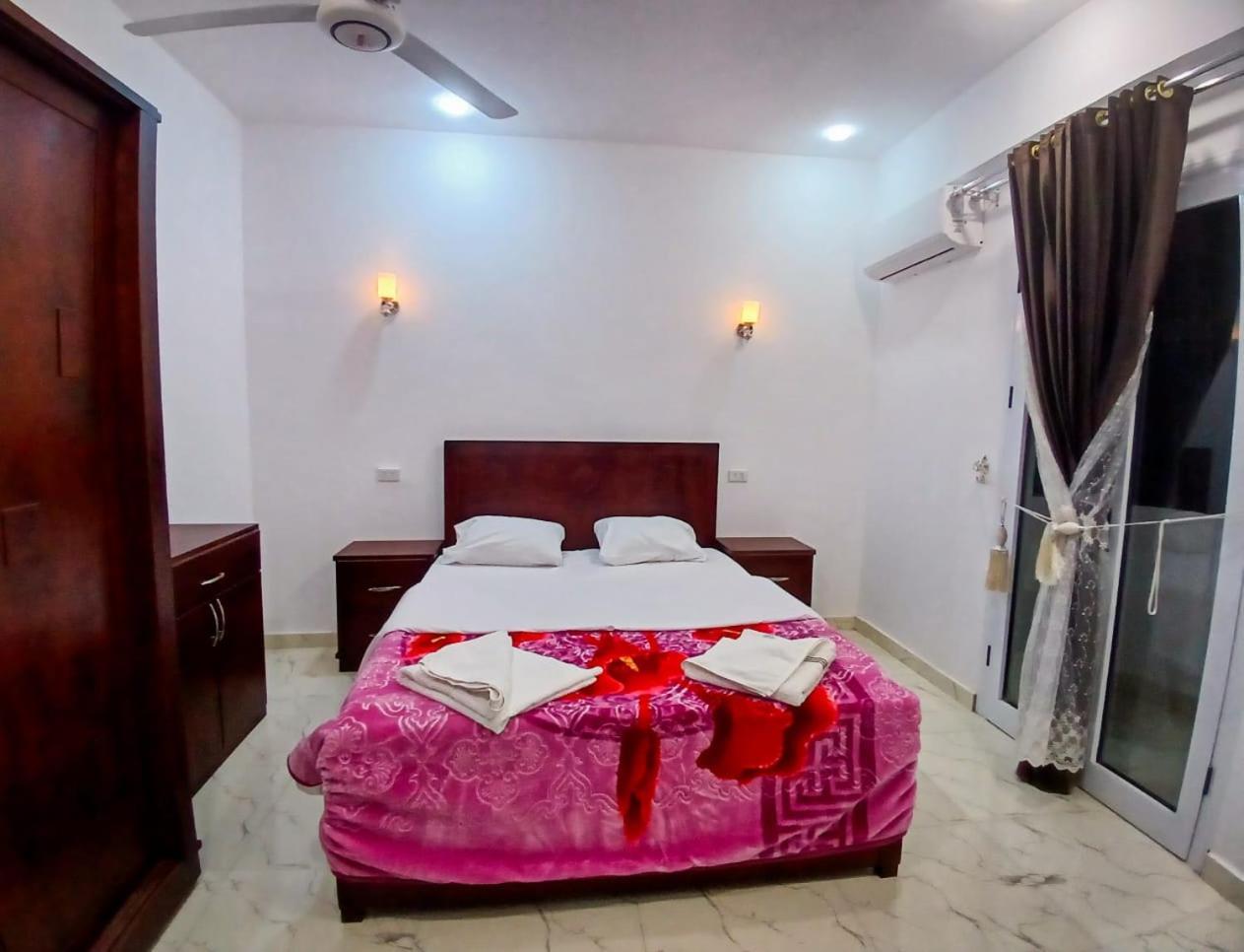 Sky Guest House Луксор Екстериор снимка