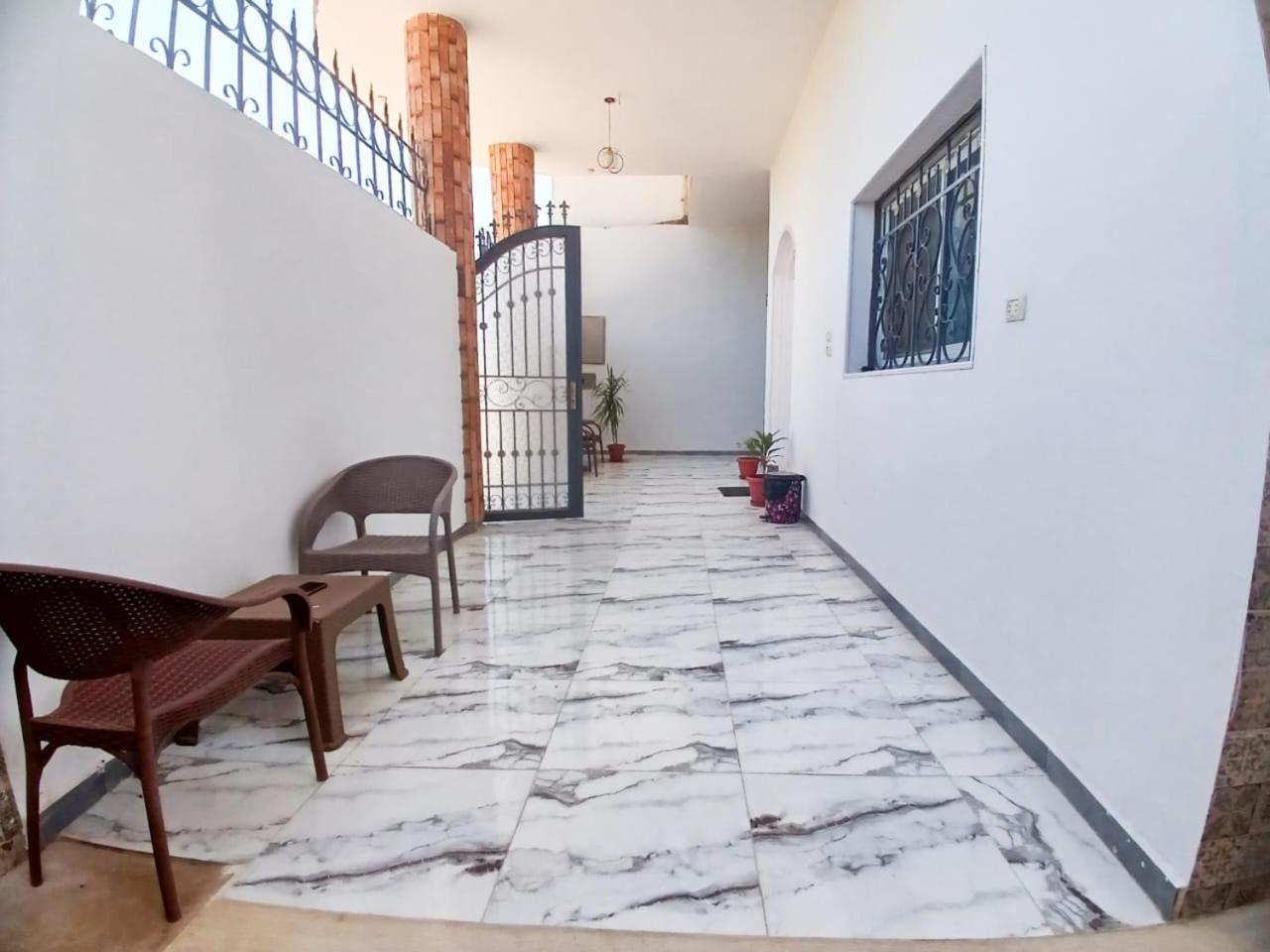 Sky Guest House Луксор Екстериор снимка